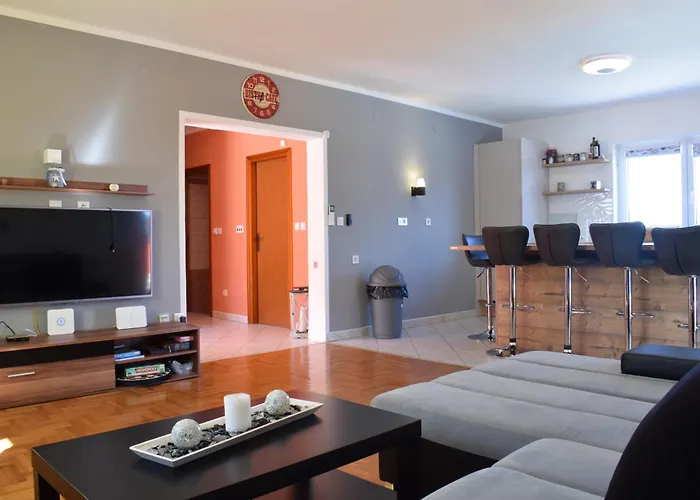 House Seaview Apartment