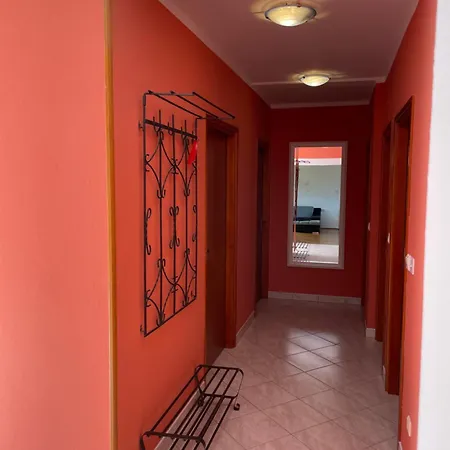 House Seaview Risika